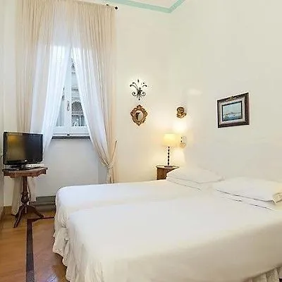 Hotel Fontana Рим Италия