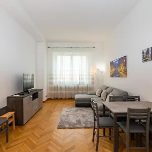 Vittoria 2 Apartment Milan